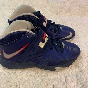 Boys Nike Soldier 7